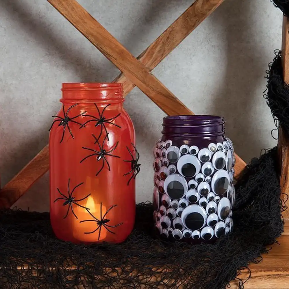 DIY Spooky Mason Jar: 23 Ideas That Turn Empty Glass Into Halloween Magic 2 aleenesdiy 1570311441