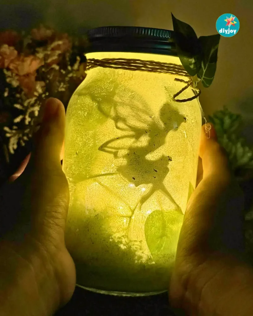 DIY Spooky Mason Jar: 23 Ideas That Turn Empty Glass Into Halloween Magic 16 diyjoycrafts 1756691794