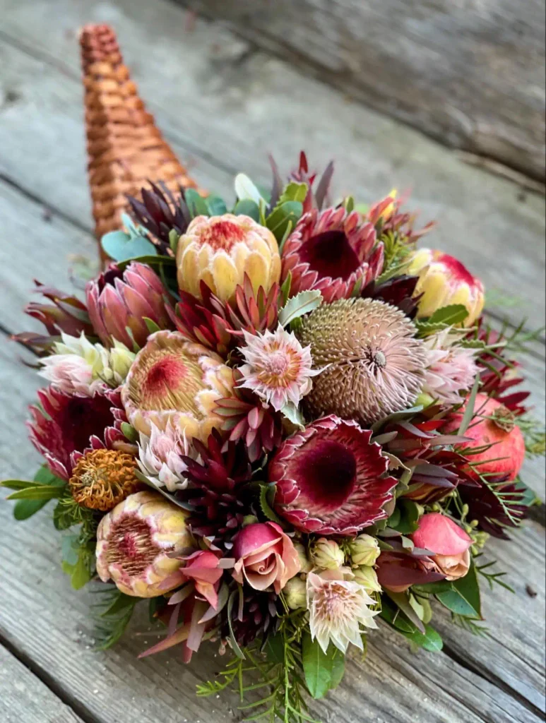 16 DIY Cornucopia Ideas That Turn a Basic Basket Into the Star of Your Fall Table 2 resendizbrothers 1763732970